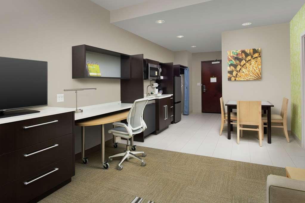 Home2 Suites By Hilton Lake City Room photo